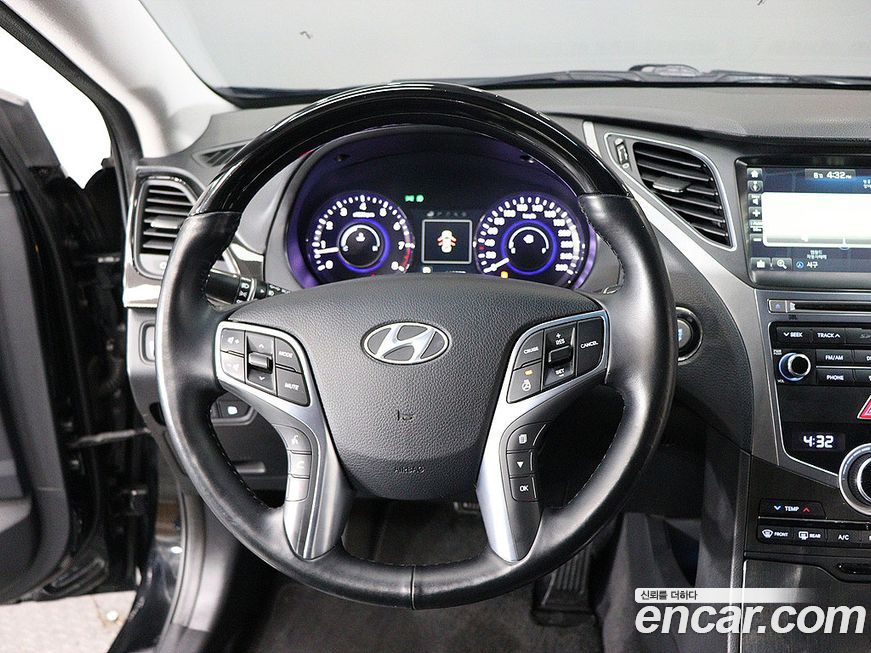 Hyundai Grandeur 2015