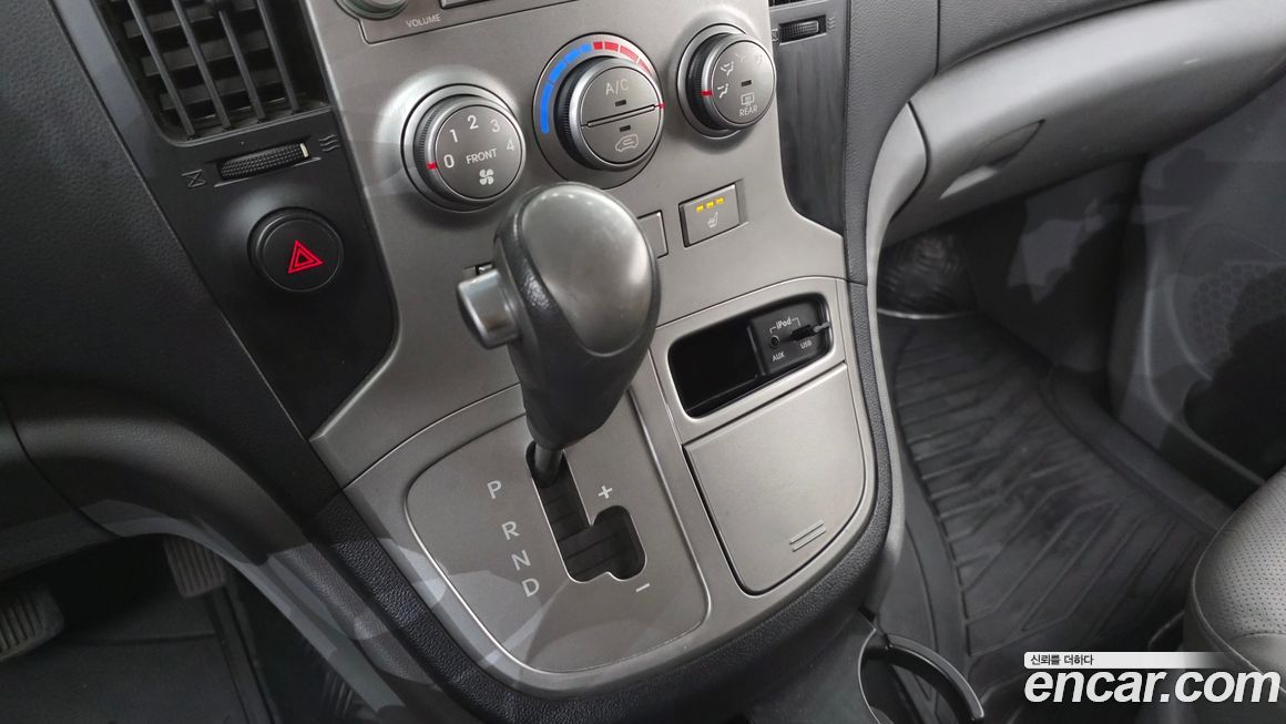 Hyundai Starex 2013
