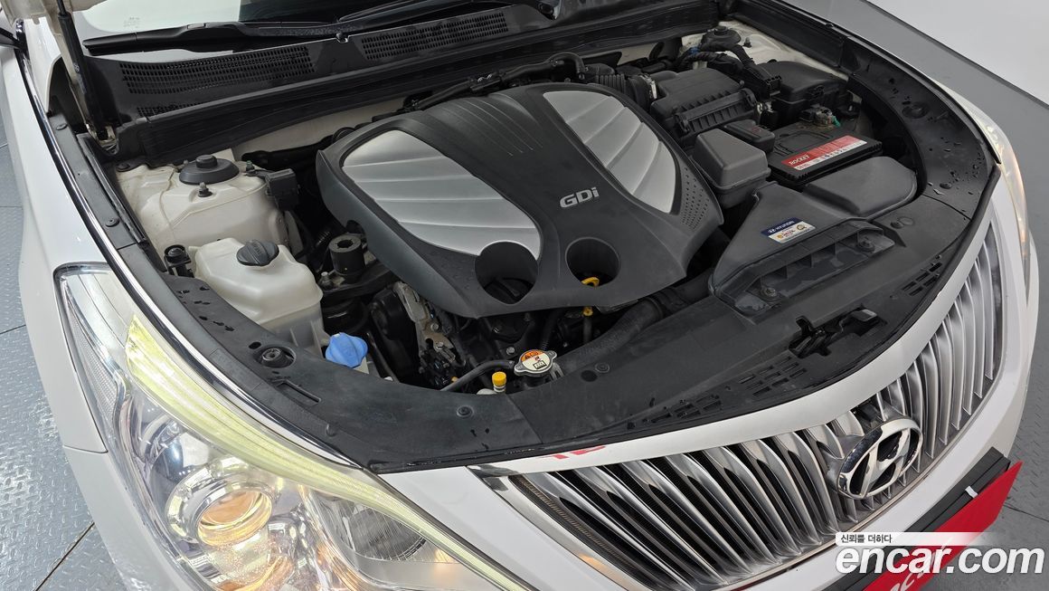 Hyundai Grandeur 2015