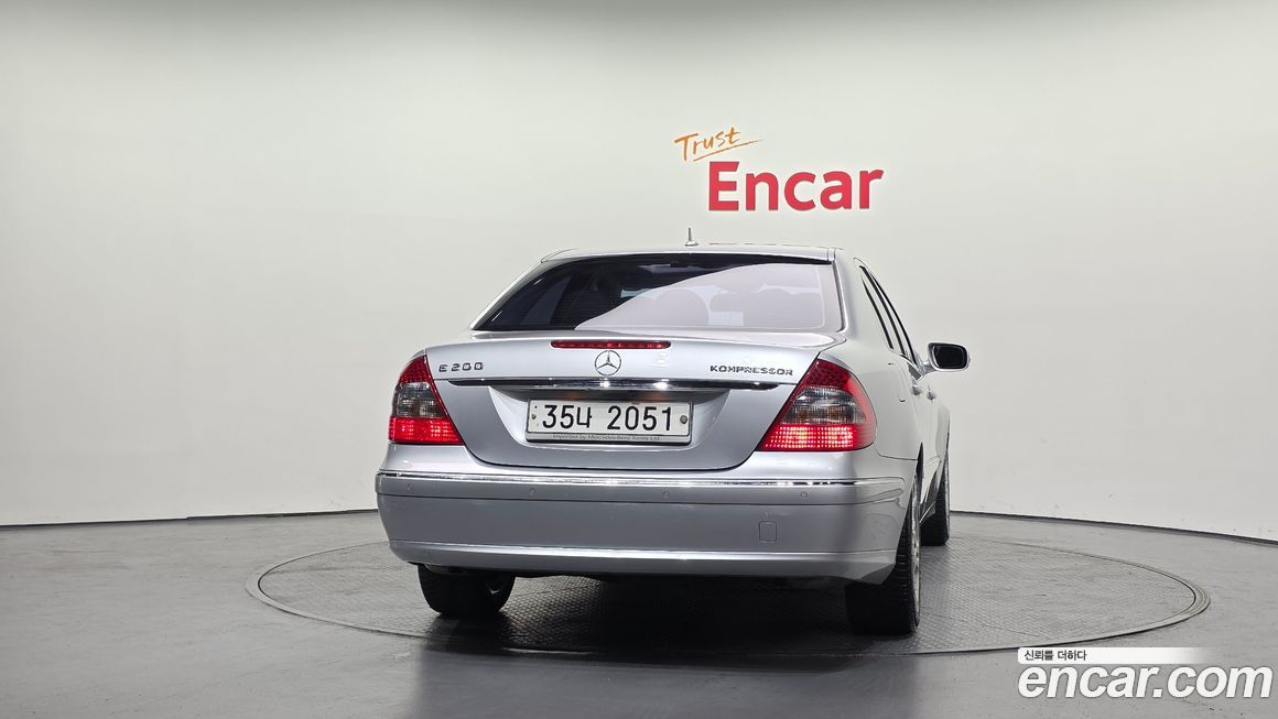 Mercedes-Benz E-Class 2007