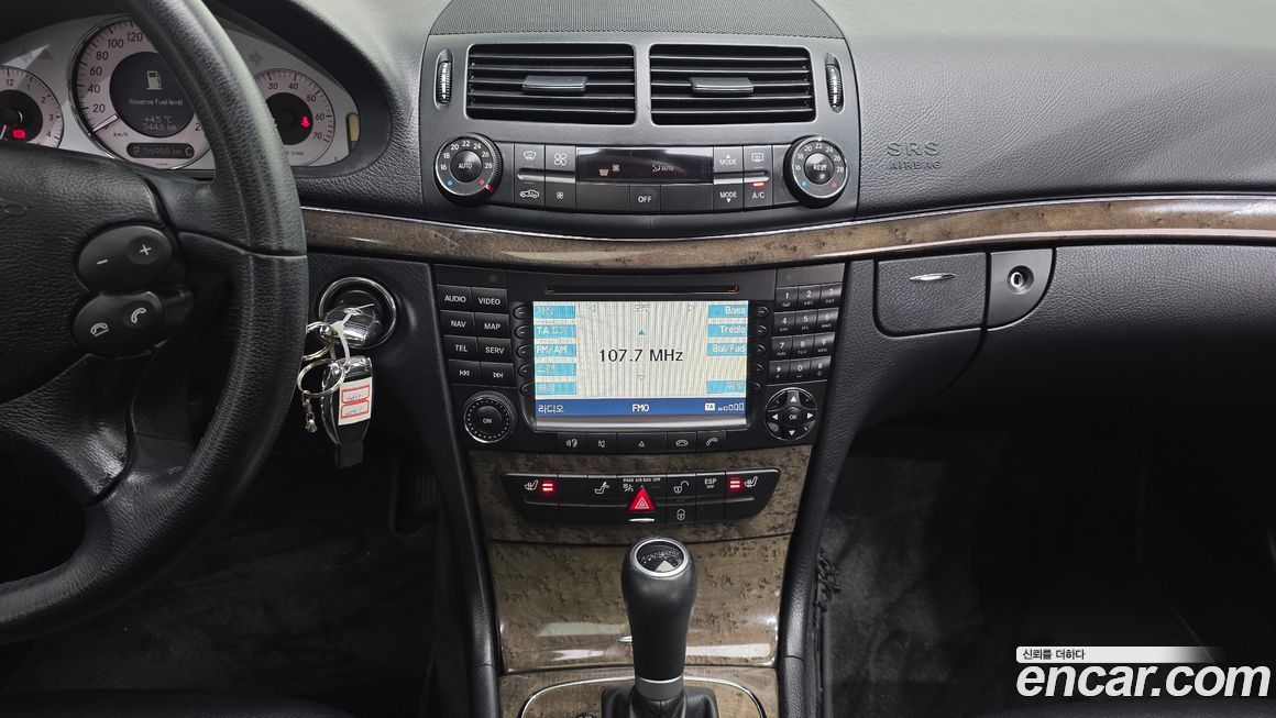 Mercedes-Benz E-Class 2007