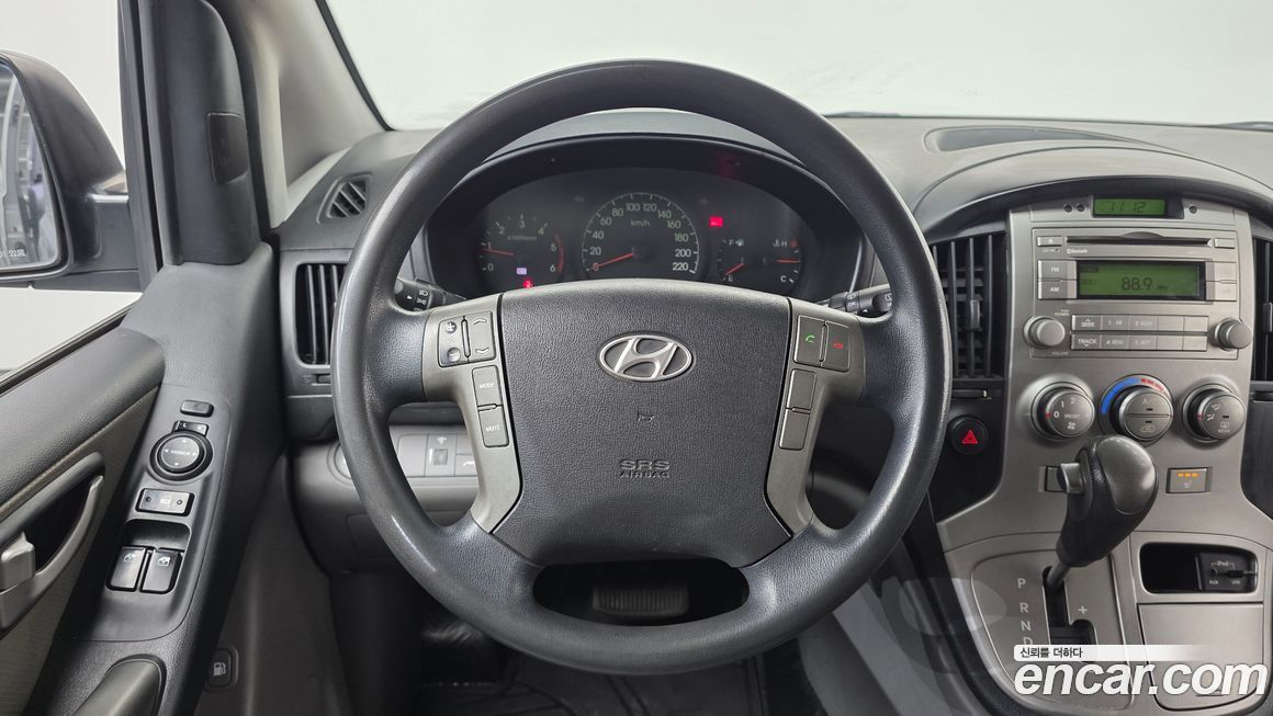 Hyundai Starex 2013