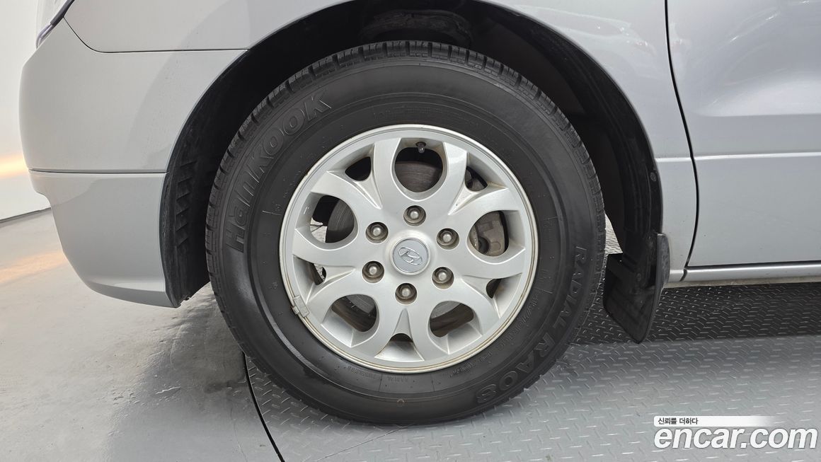 Hyundai Starex 2013
