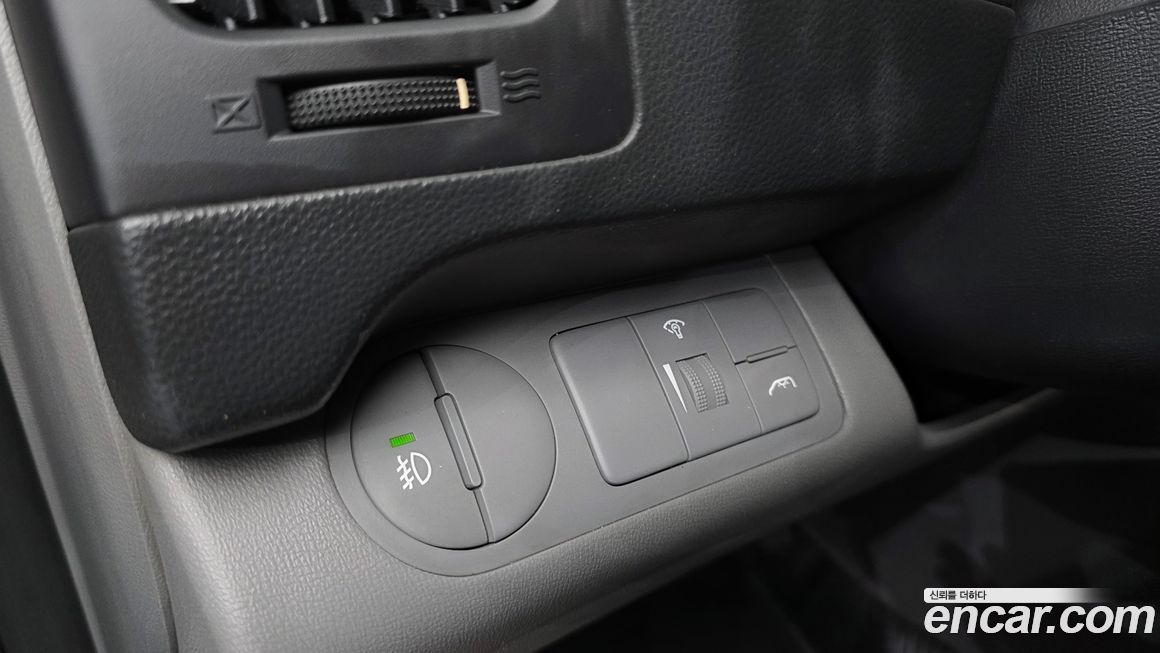 Hyundai Starex 2013