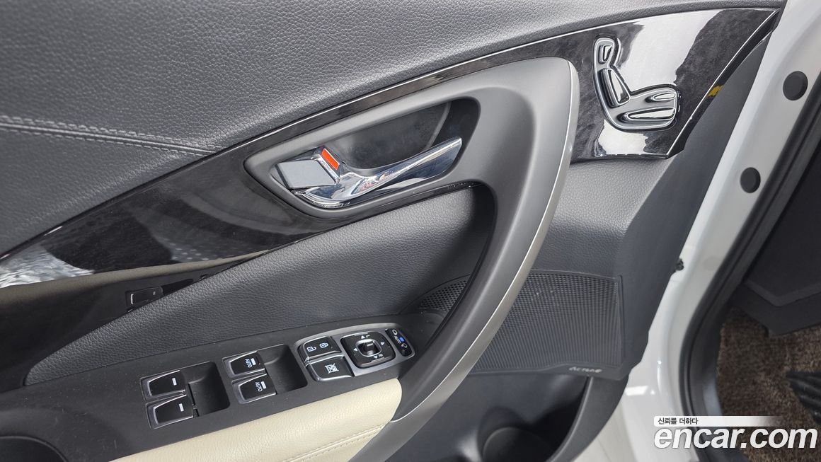 Hyundai Grandeur 2015