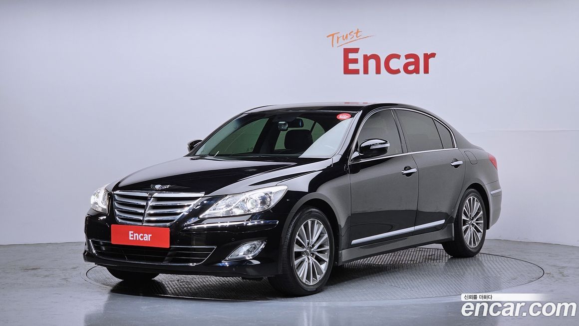 Hyundai Genesis 2013