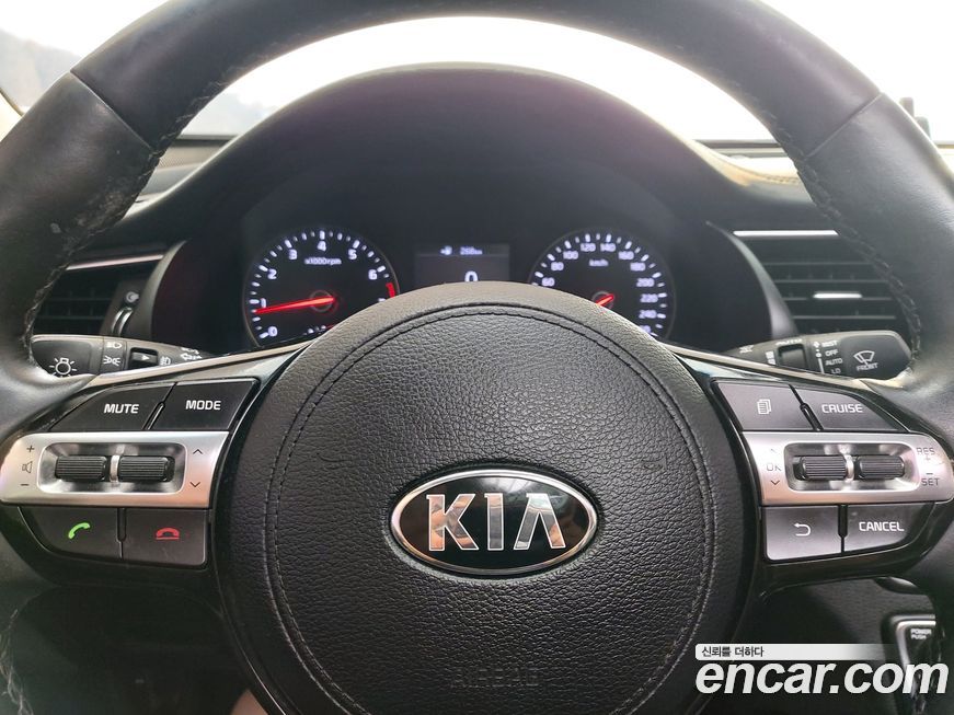 Kia K7 2016