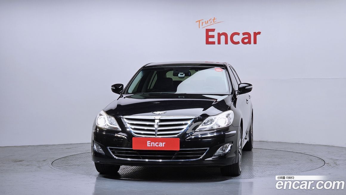 Hyundai Genesis 2013