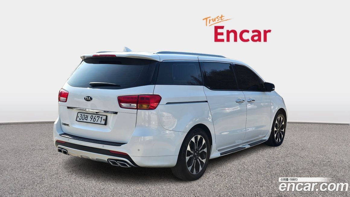 Kia Canival 2017