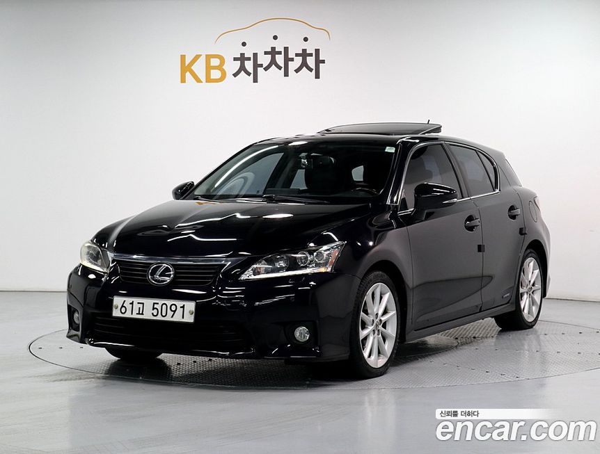 Lexus CT200h 2011