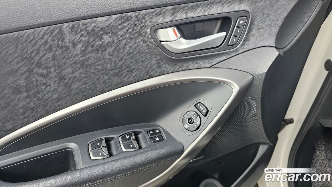 Hyundai Santafe 2015