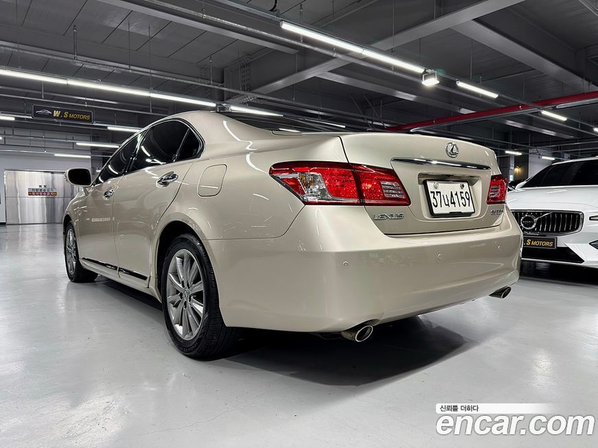 Lexus ES 2011