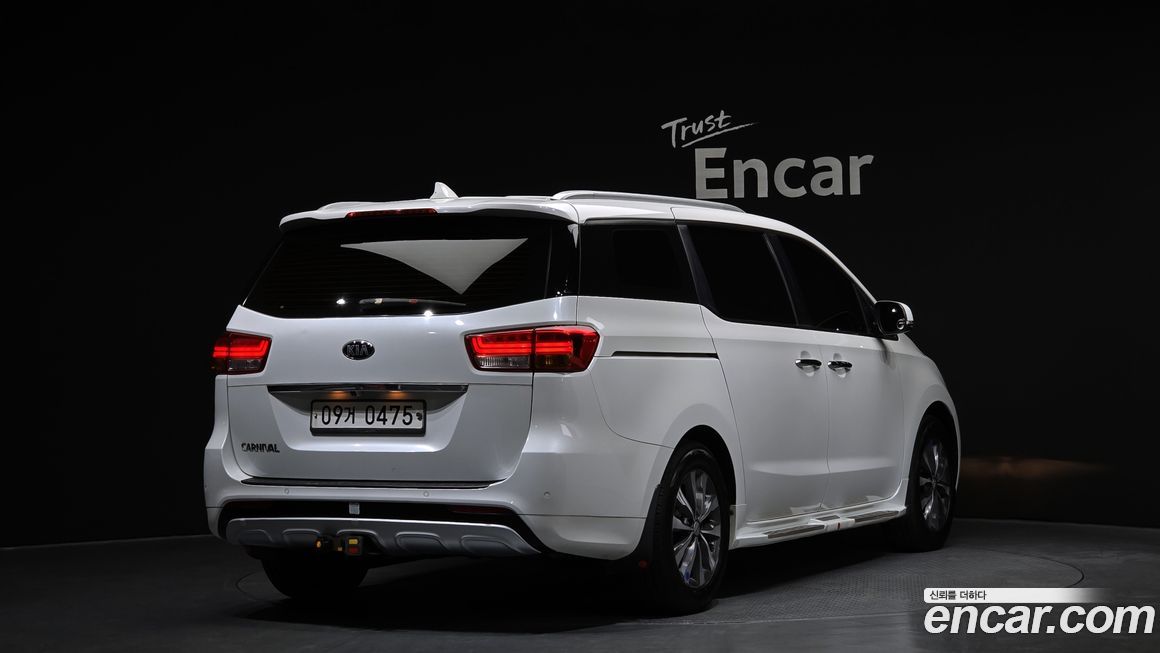 Kia Canival 2017