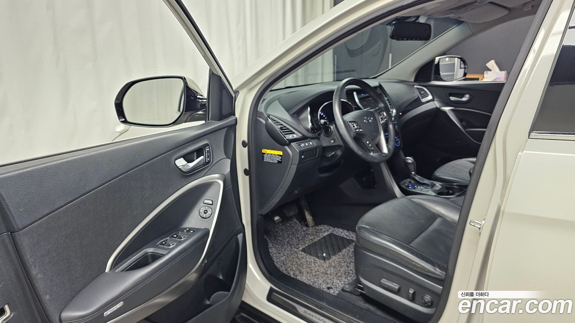 Hyundai Santafe 2015