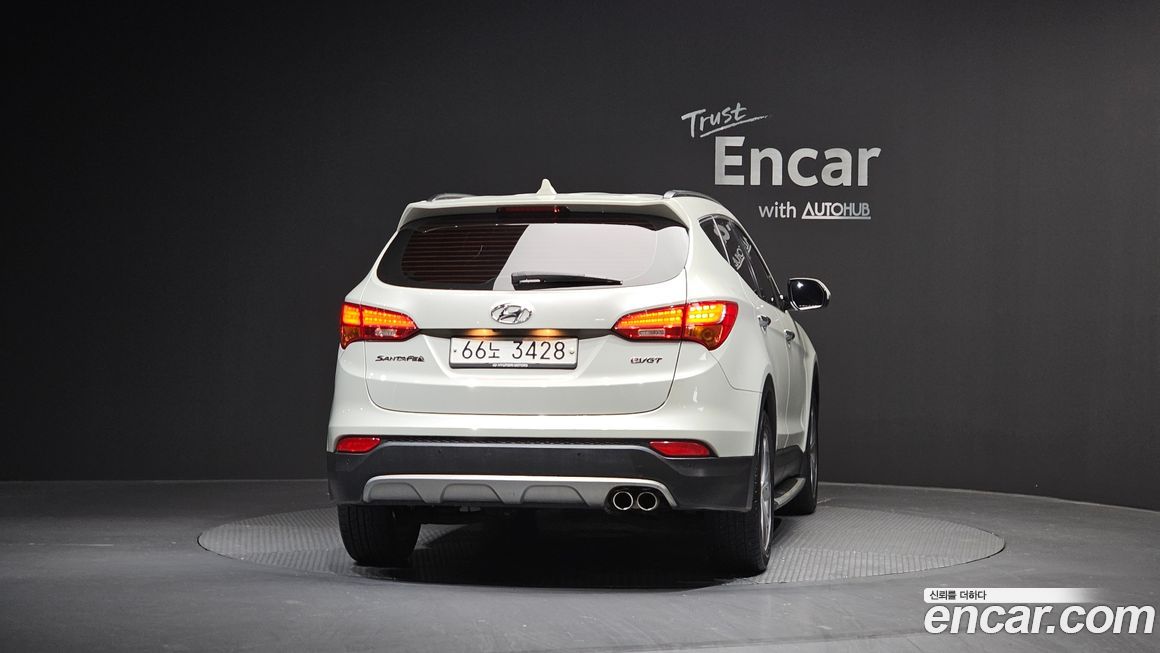 Hyundai Santafe 2015