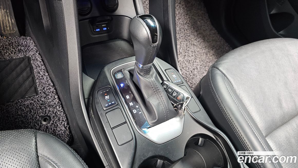 Hyundai Santafe 2015