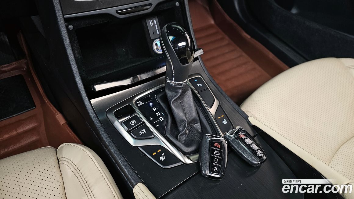 Hyundai Grandeur 2015