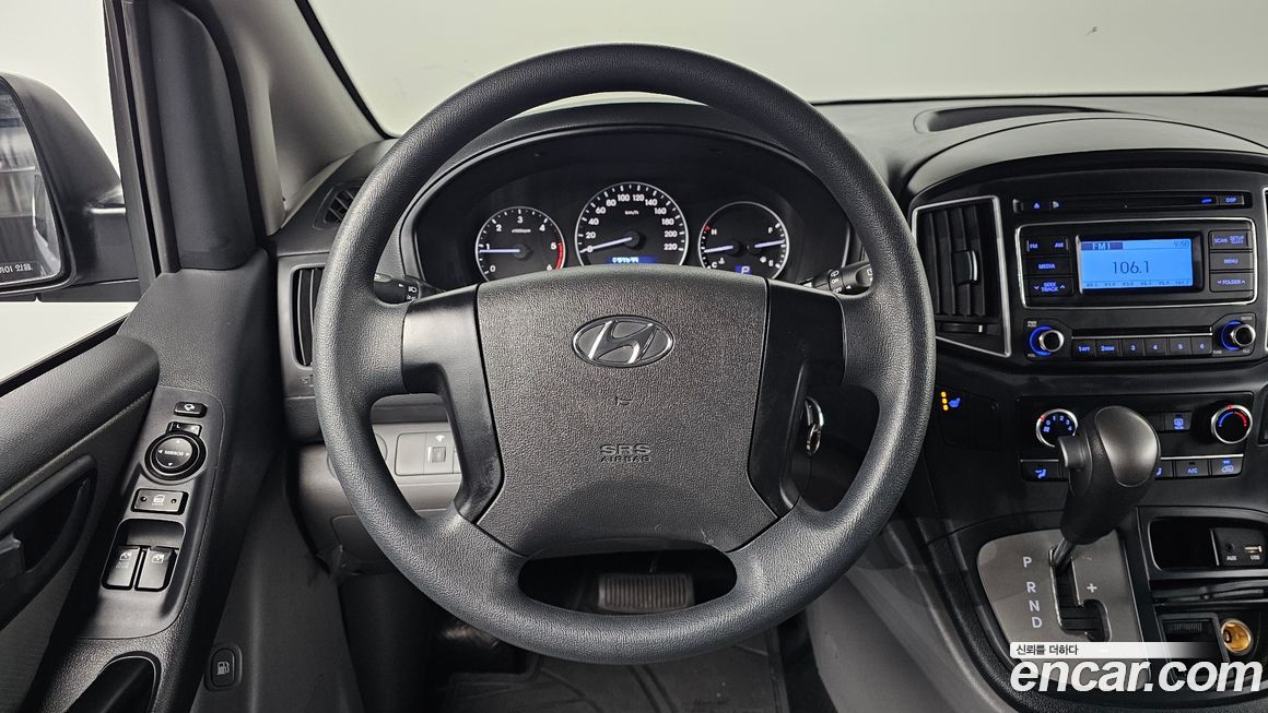 Hyundai Starex 2018