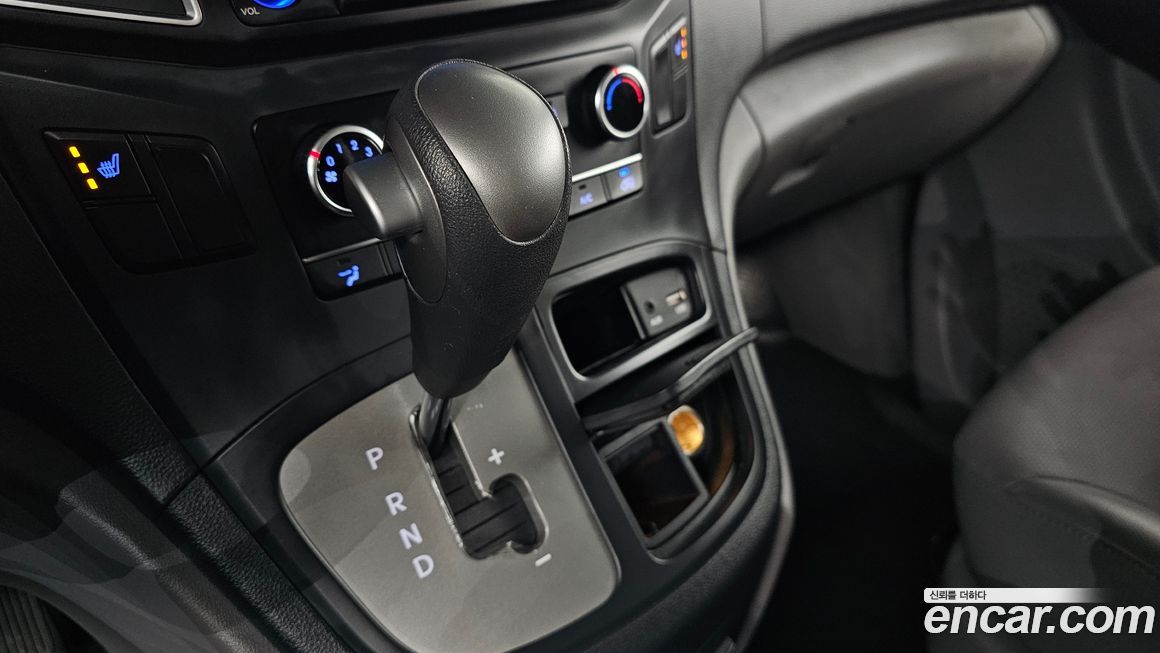 Hyundai Starex 2018