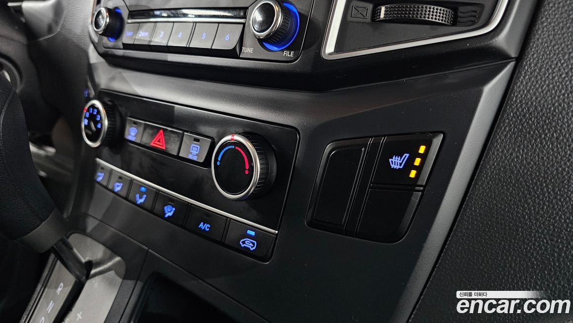 Hyundai Starex 2018