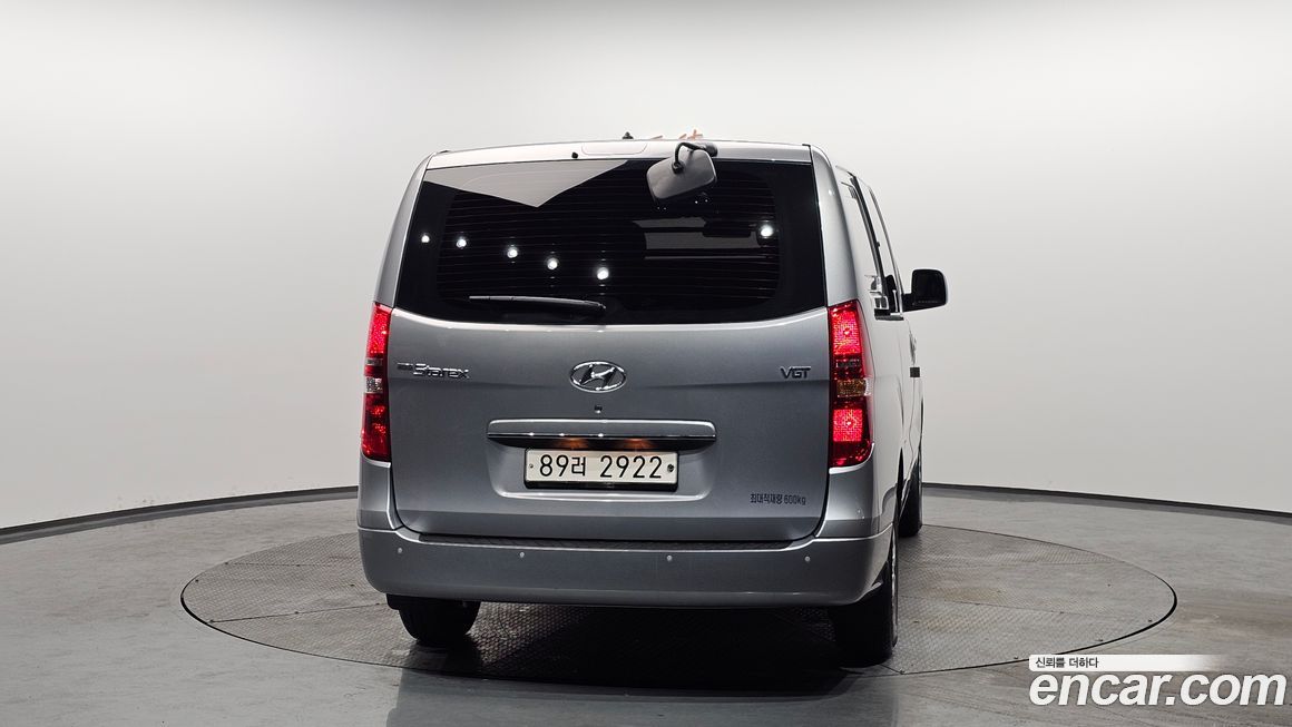 Hyundai Starex 2018