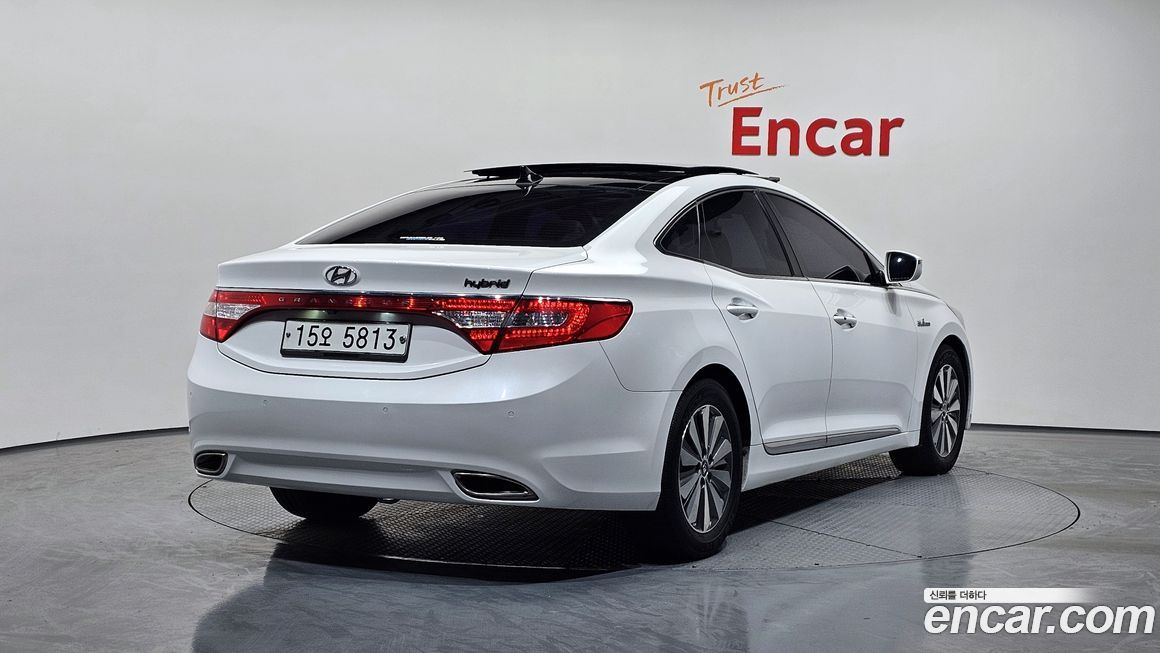 Hyundai Grandeur 2015