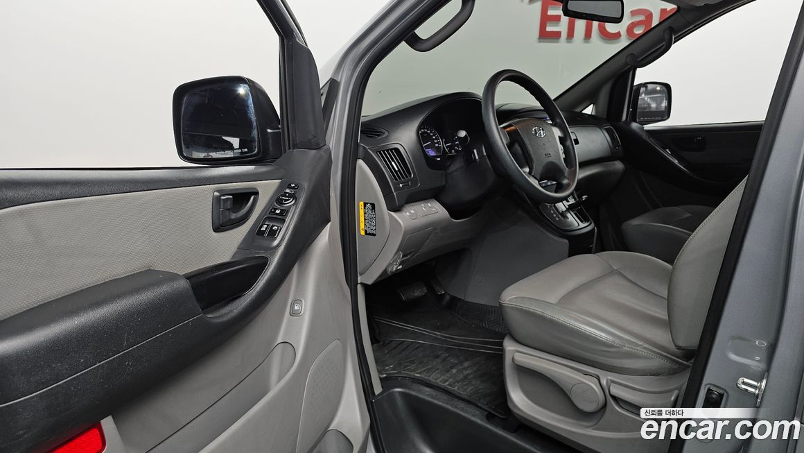 Hyundai Starex 2018