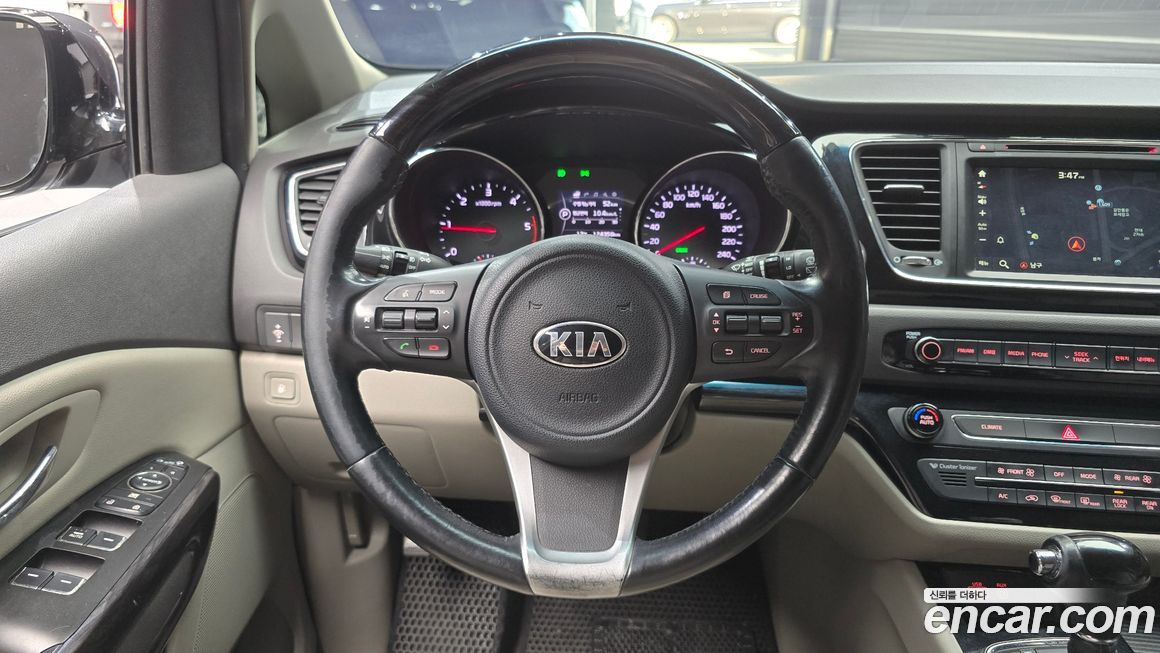 Kia Canival 2016