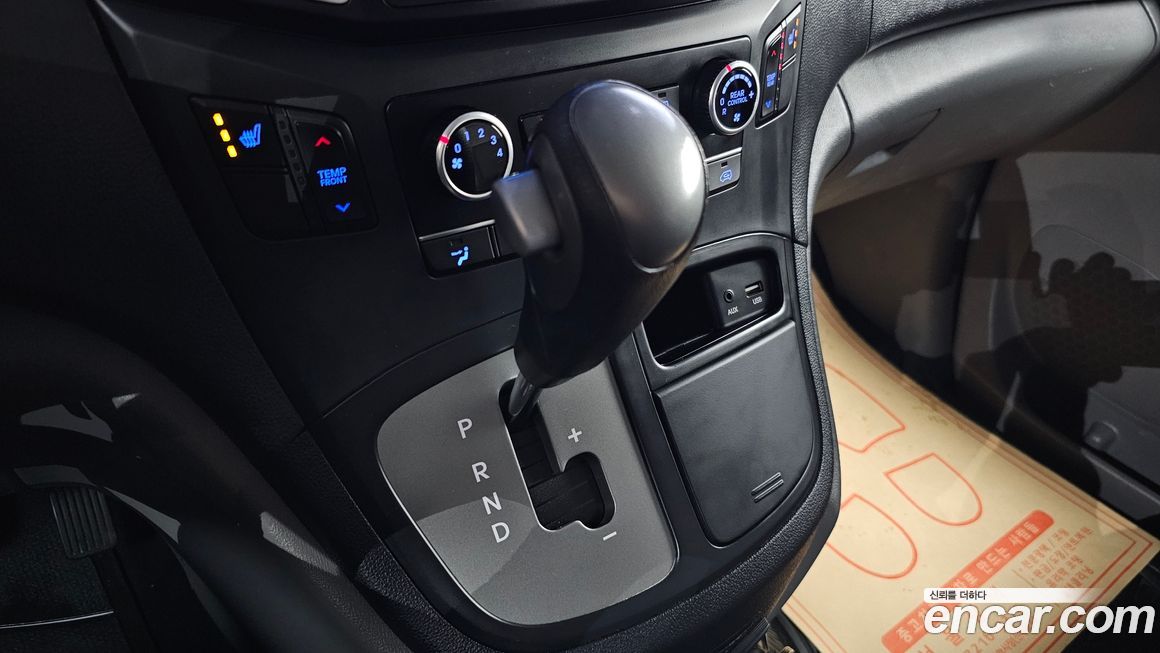 Hyundai Starex 2018