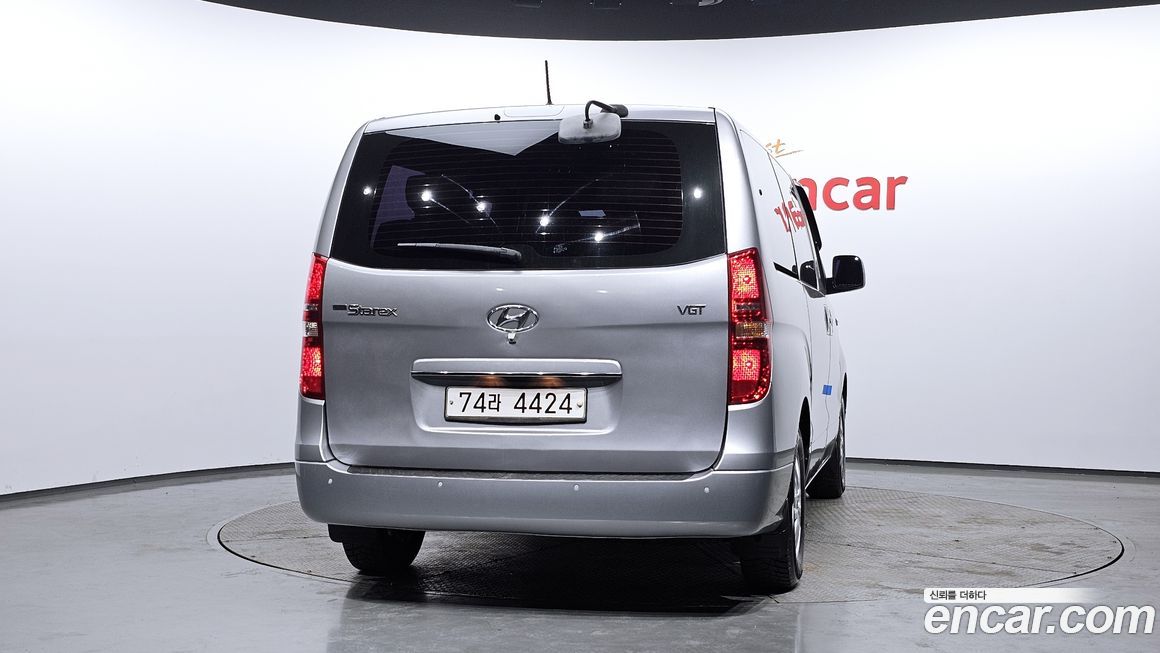 Hyundai Starex 2018