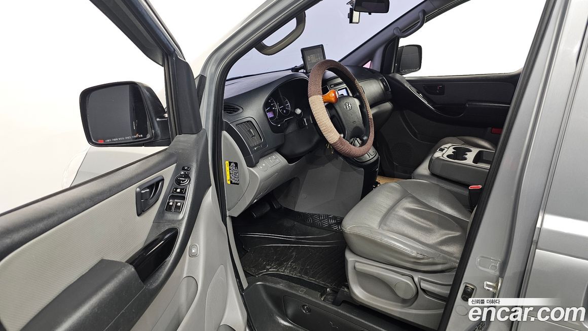 Hyundai Starex 2018