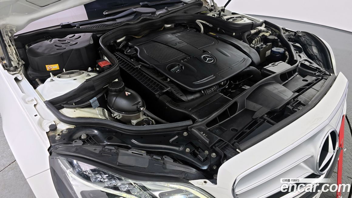 Mercedes-Benz E-Class 2015