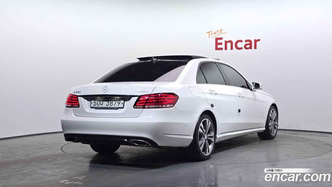 Mercedes-Benz E-Class 2015