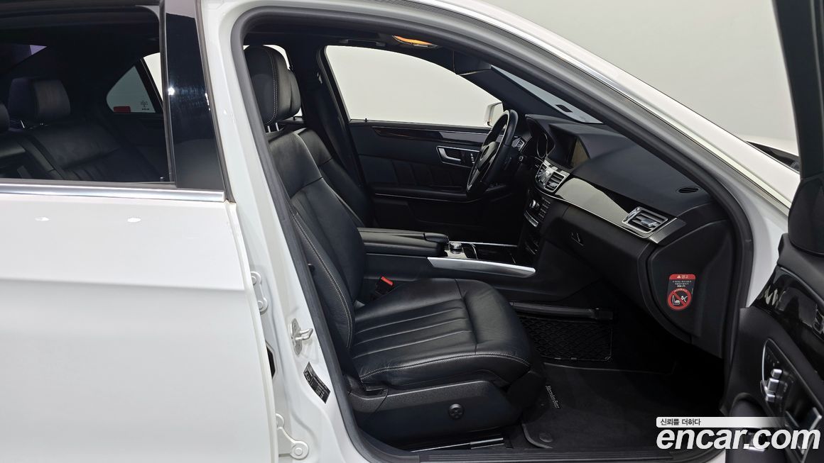 Mercedes-Benz E-Class 2015