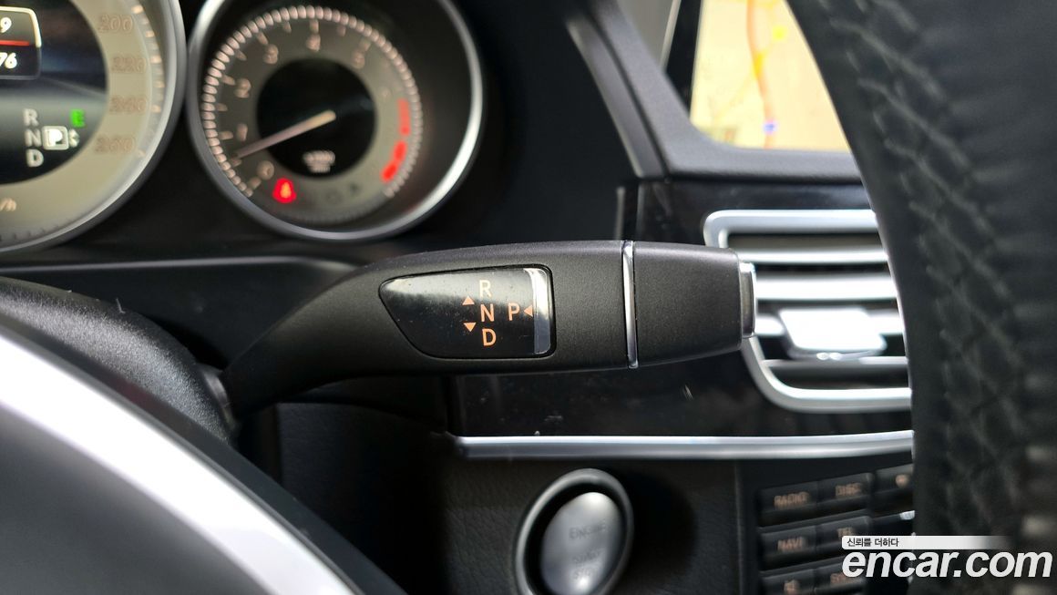 Mercedes-Benz E-Class 2015