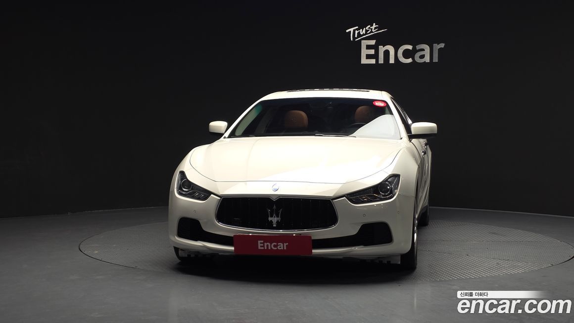 Maserati Ghibli 2015