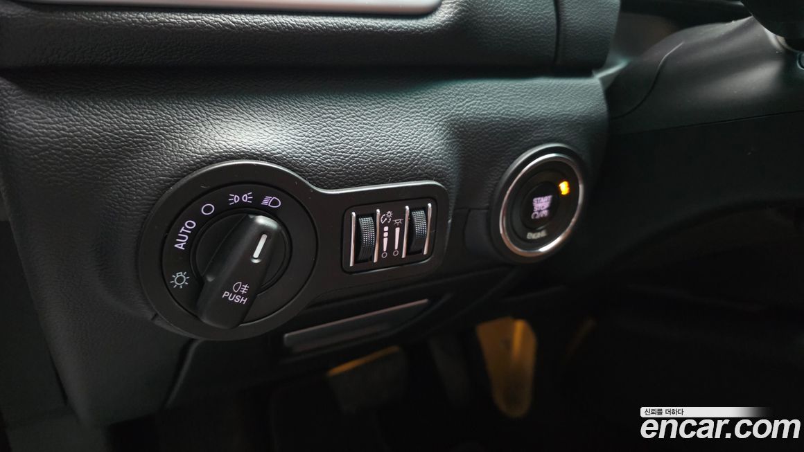 Maserati Ghibli 2015