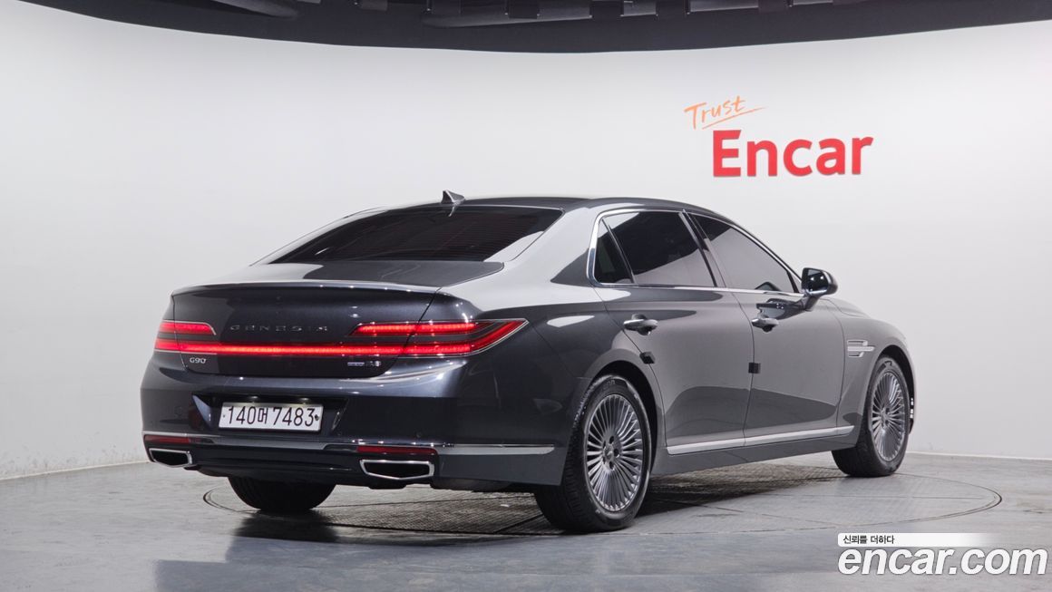 Genesis G90 2020