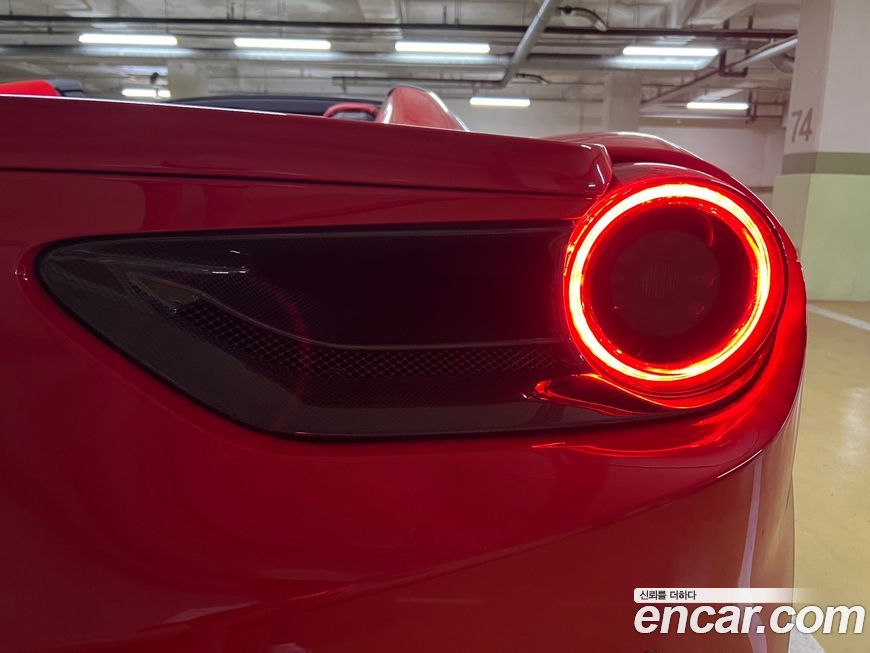 Ferrari 488 2018