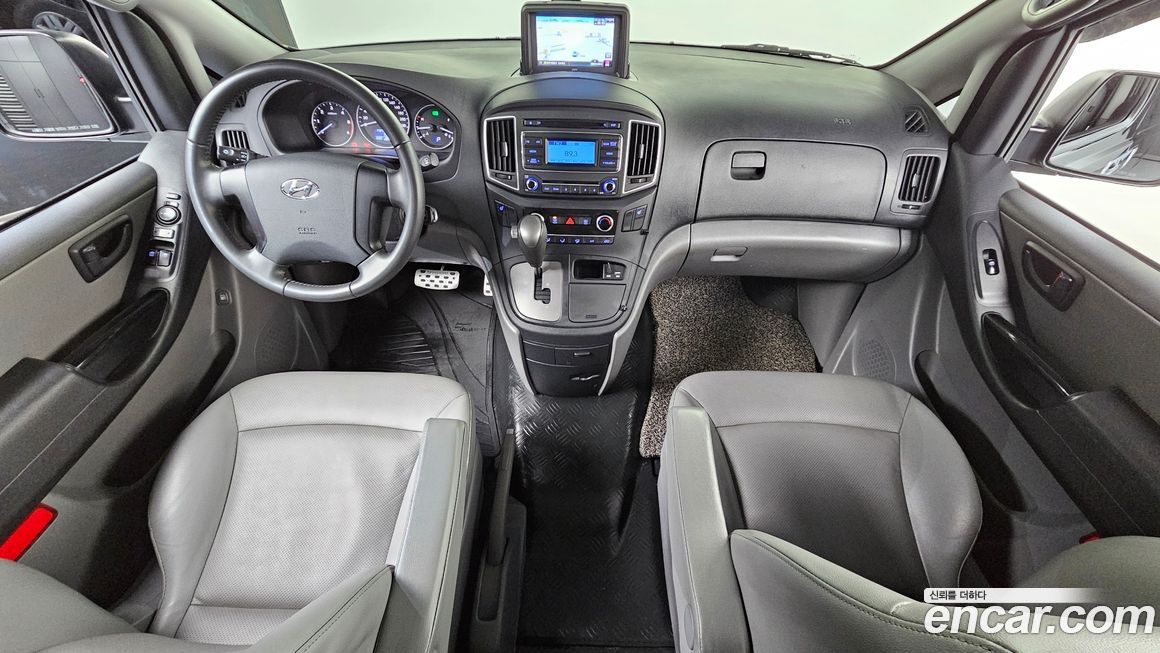Hyundai Starex 2021
