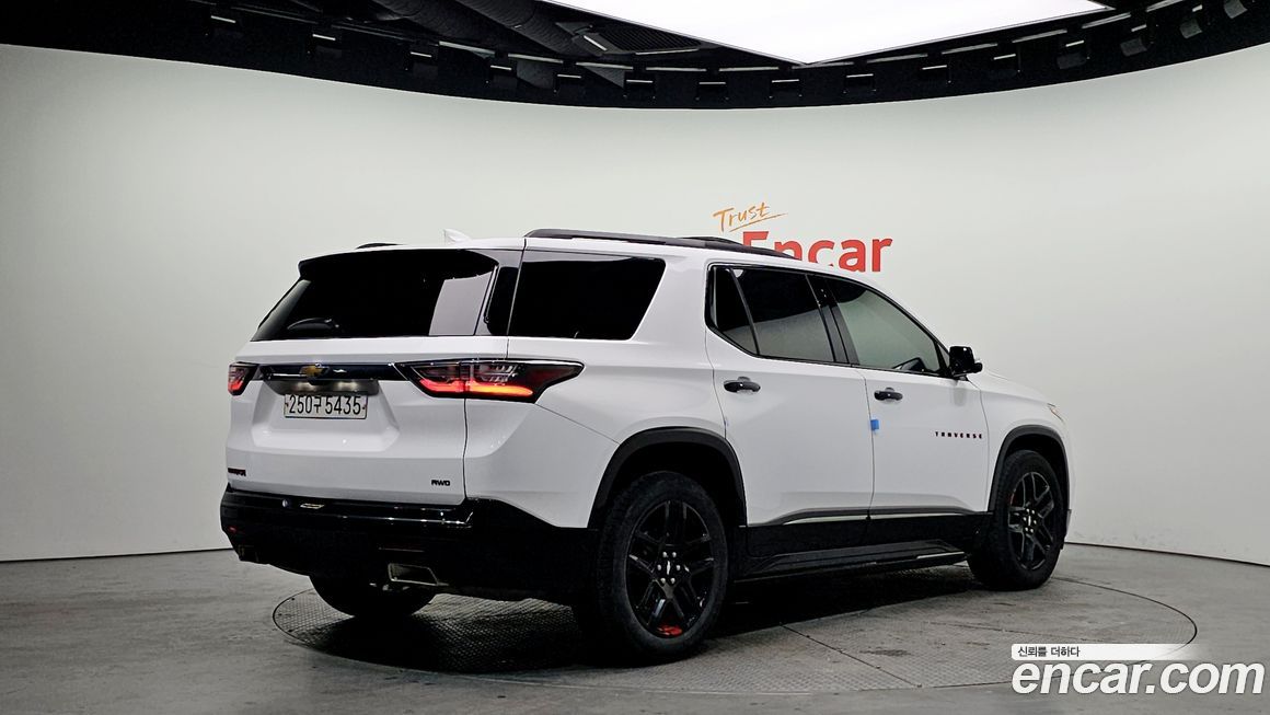 ChevroletGMDaewoo Traverse 2021