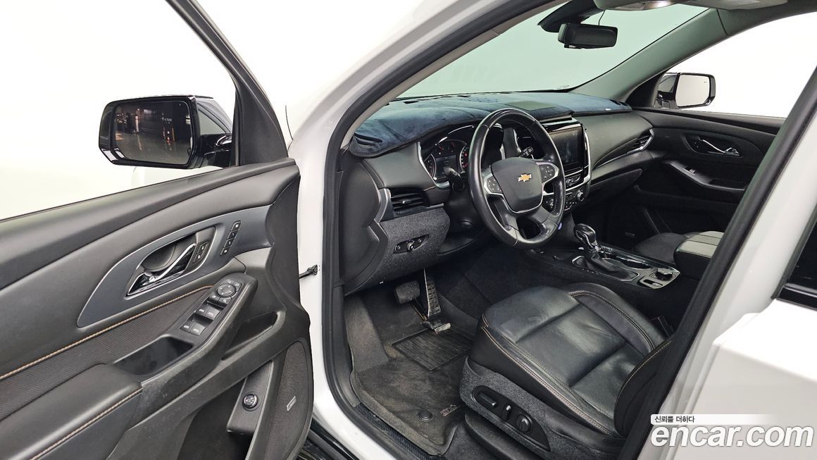 ChevroletGMDaewoo Traverse 2021