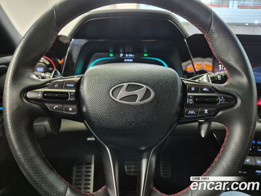 Hyundai AVANTE 2024