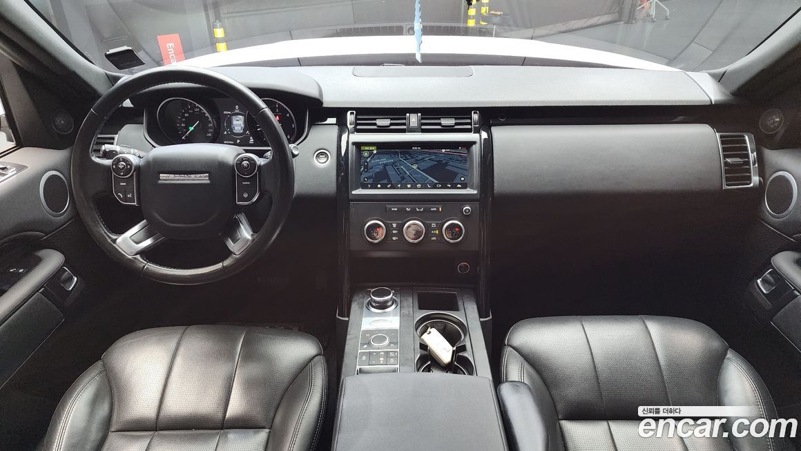 Land Rover Discovery 2018