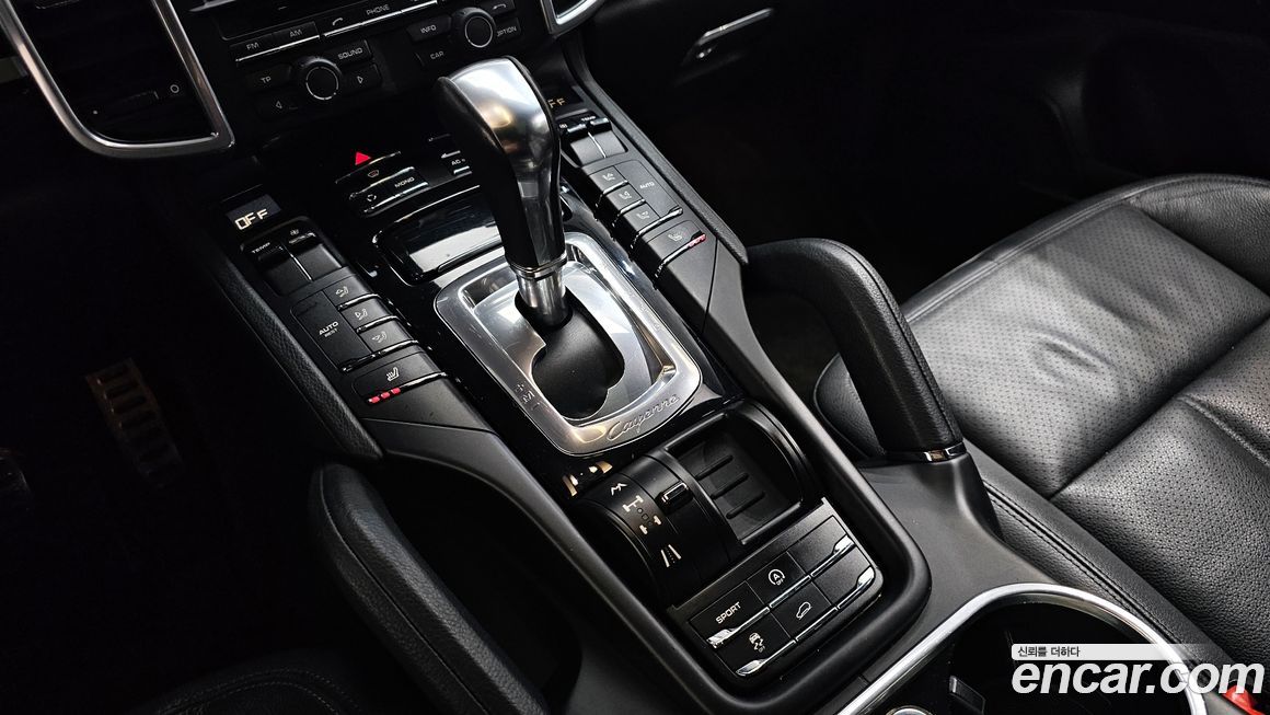 Porsche Cayenne 2011