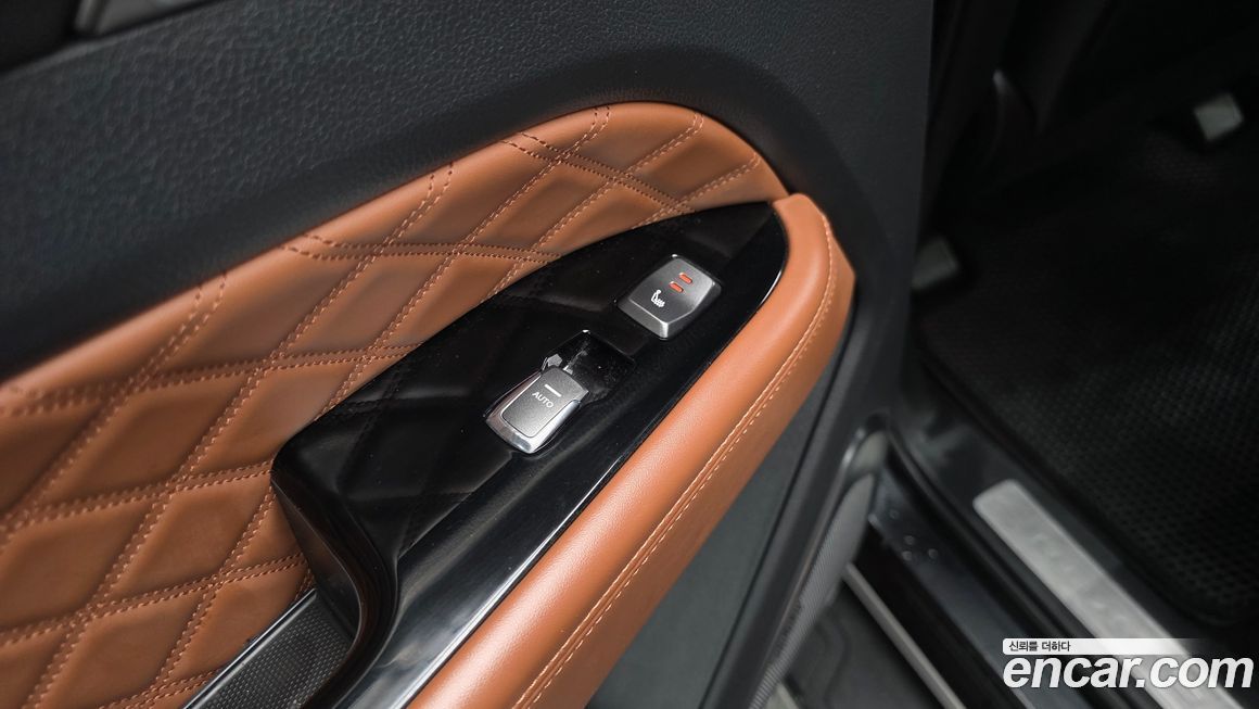 KG_Mobility_Ssangyong Rexton 2020