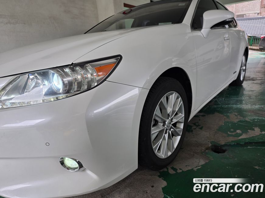 Lexus ES 2015