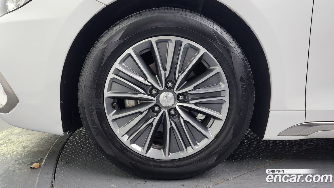 Hyundai Grandeur 2019