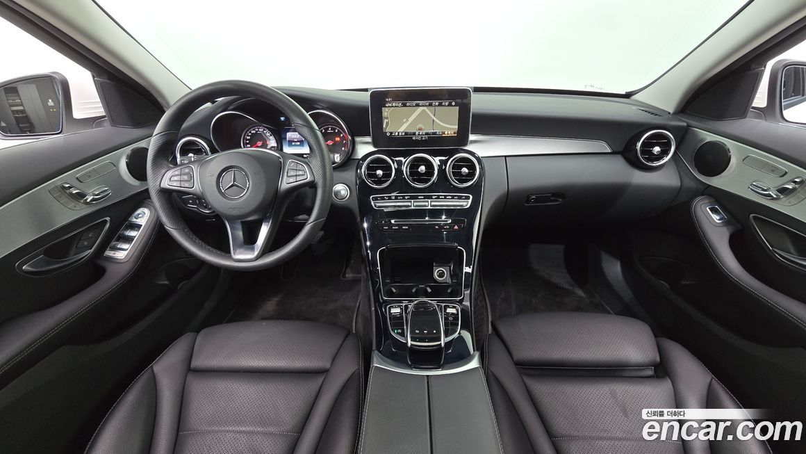 Mercedes-Benz C-Class 2018