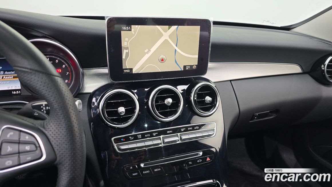 Mercedes-Benz C-Class 2018
